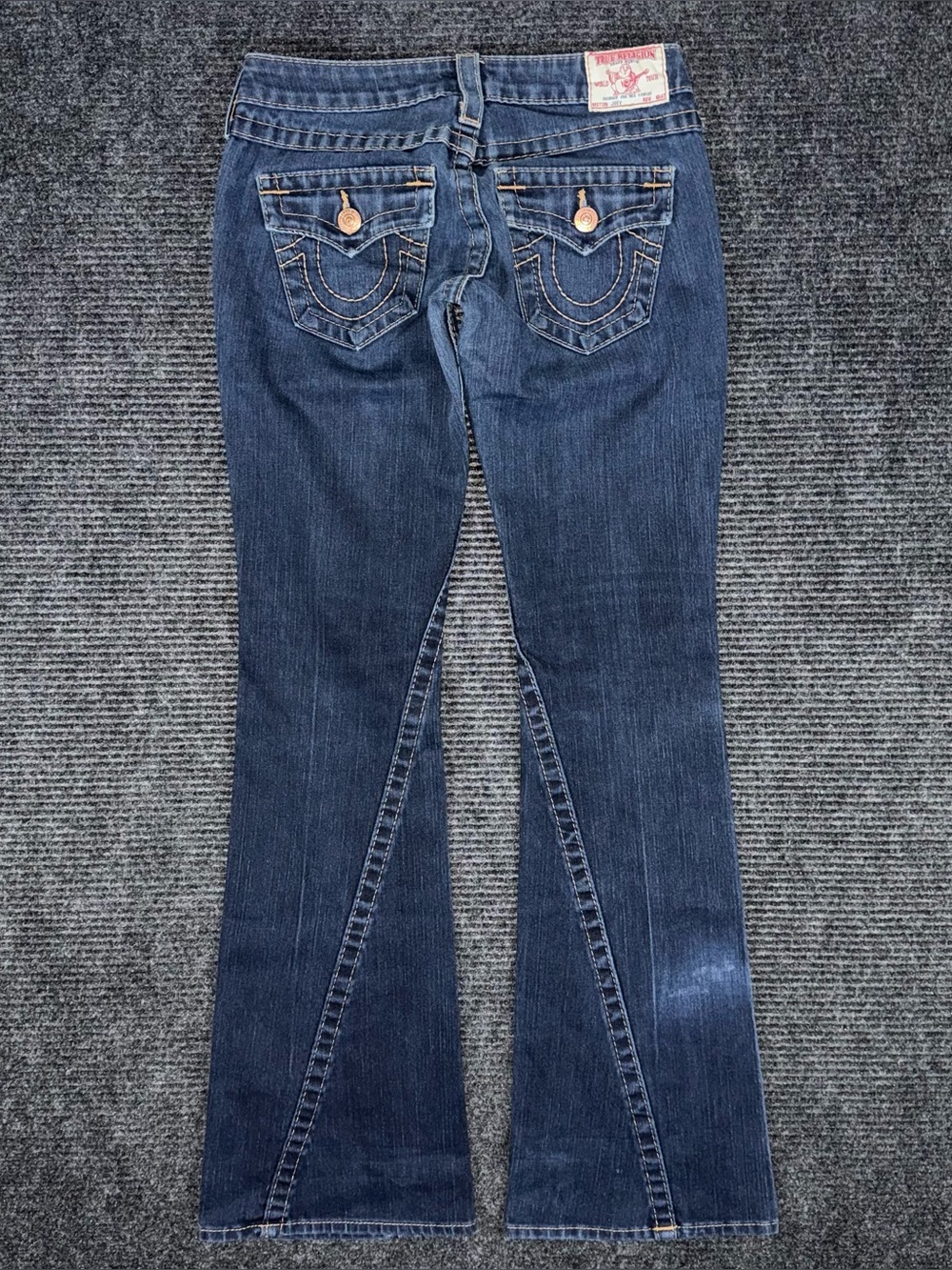 RARE Vintage True Religion Low Rise Twisted Flare Jeans Sz 26 x 33 Dark Wash Y2K - Picture 3 of 9